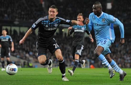 足球场上的 足球场上的